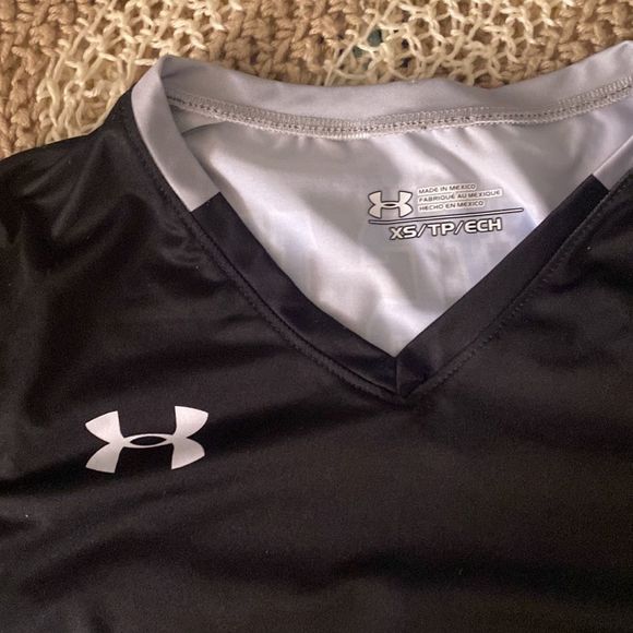 Under armor extra small Mavs Casey jersey black and gray - Picture 2 of 4